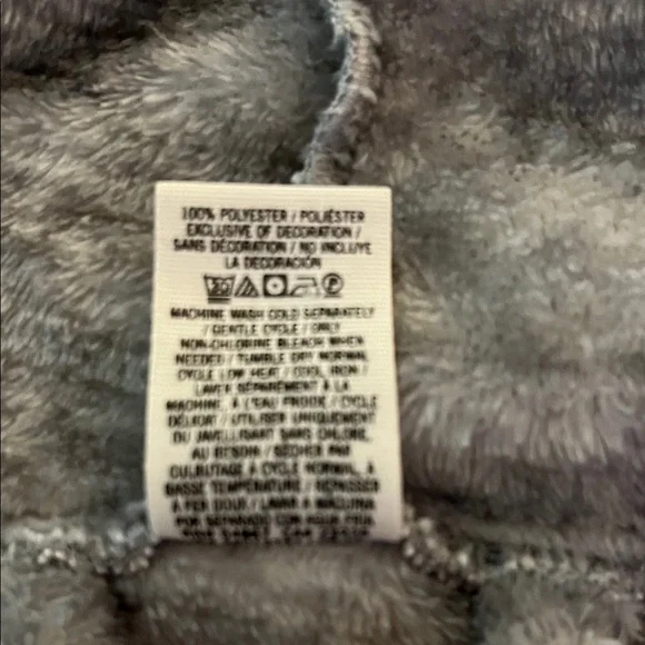 PINK Victoria's Secret Cozy Gray Plush Robe - Picture 6 of 6